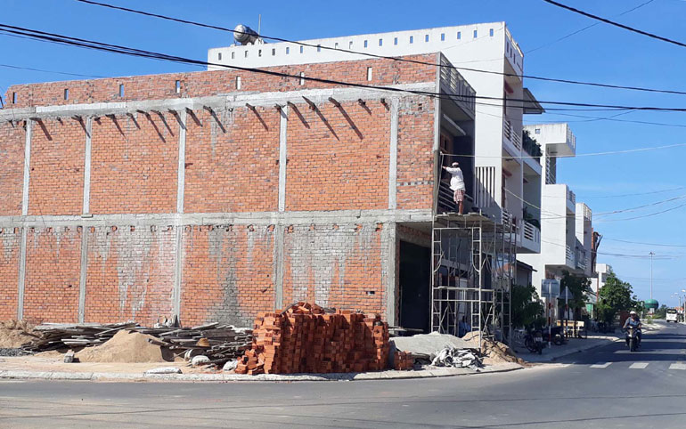 “Chóng mặt” với giá bất động sản