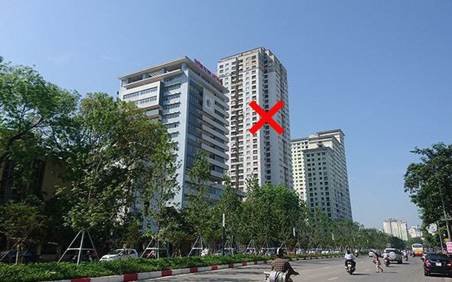 Bị tạm đình chỉ, chung cư ‘đất vàng’ vẫn hoạt động