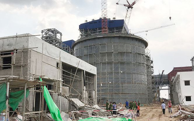 Công an vào cuộc vụ sập giàn giáo 5 người thương vong