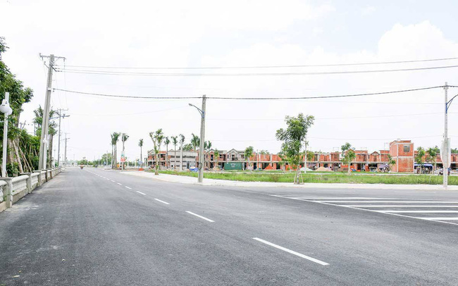 Nhà đầu tư bán tháo đất nền ven Sài Gòn?