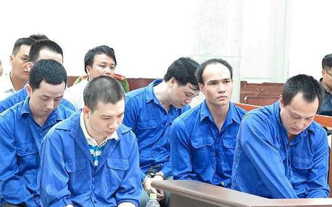 Hàng loạt cán bộ ngân hàng vướng lao lý vì “mắt nhắm, mắt mở”