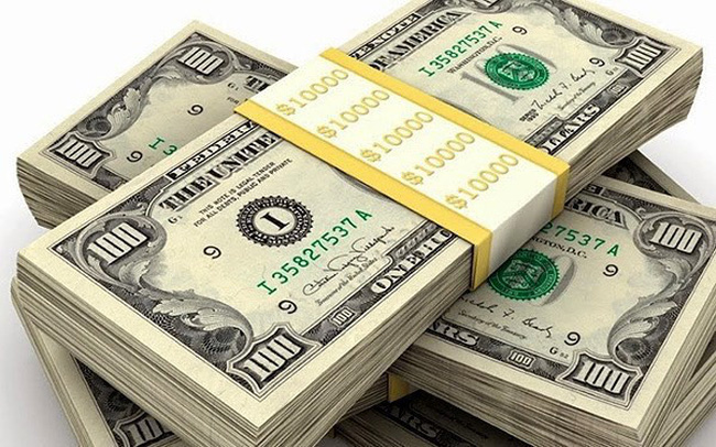 USD ngân hàng và thị trường tự do bật tăng mạnh trở lại