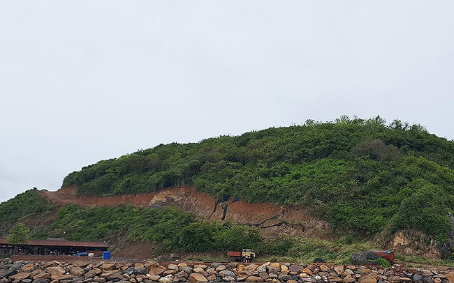 Buộc ngừng thi công dự án ‘xẻ thịt’ Hòn Rùa, Nha Trang