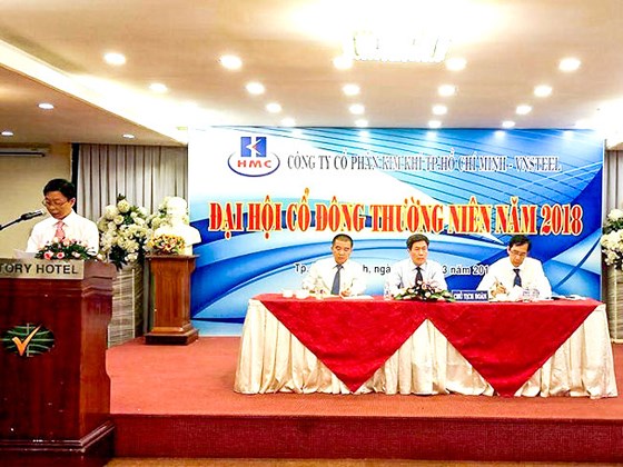 Nhiều thương vụ khuất tất tại HMC