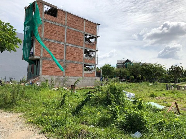 Kiến nghị không kiểm điểm cán bộ sai phạm đất đai vì tuổi già sức yếu