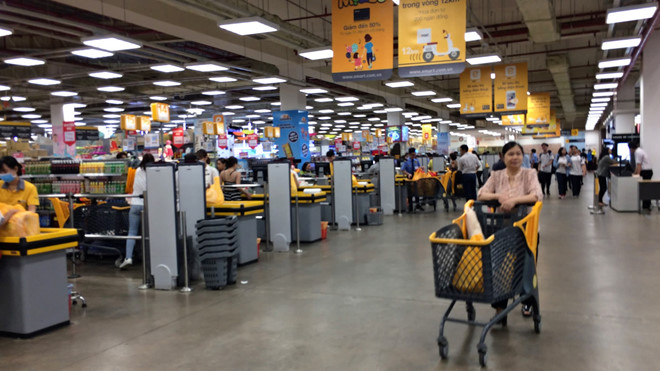 Khốc liệt cuộc đua mặt bằng chuỗi bán lẻ