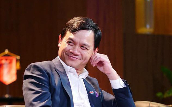 Khi Shark Phú đi gọi vốn: Vay mẹ vợ 80 triệu đồng để nhập lô hàng đầu tiên, không có tài sản thế chấp vay ngân hàng, phải thông qua công ty ủy thác