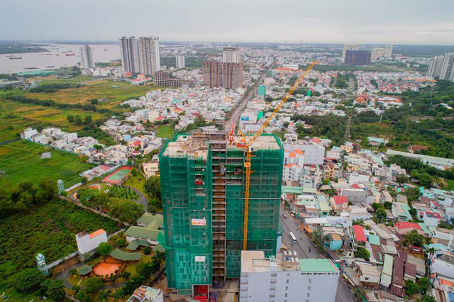 Khan hàng nguồn cung mới, chuyên gia lo ngại BĐS Tp.HCM tăng giá
