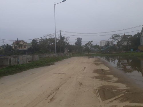 Dự án đường ngàn tỉ thi công dang dở