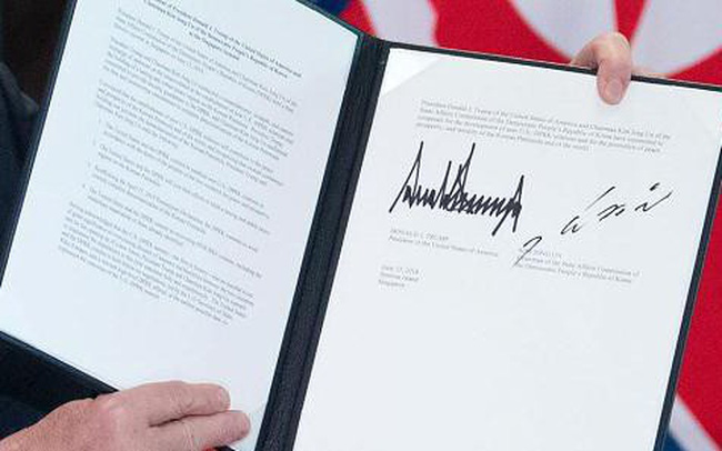 Ông Donald Trump phải chịu nhiều áp lực hơn ông Kim Jong-un khi cùng ngồi xuống bàn đàm phán lần 2