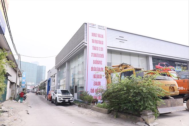 Giá thuê ‘đất vàng’ rẻ hơn mớ rau