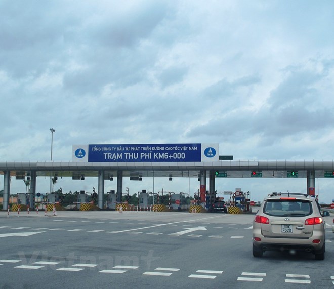 VEC thừa nhận chưa đủ cơ sở pháp lý cấm vĩnh viễn 2 ôtô vào cao tốc