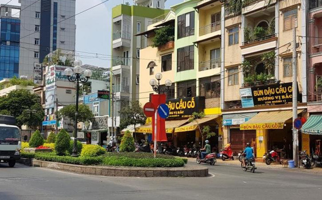 Giá thuê mặt bằng BĐS thương mại tại Tp.HCM tăng cao, nhiều chủ nhà hàng, cafe...lao đao