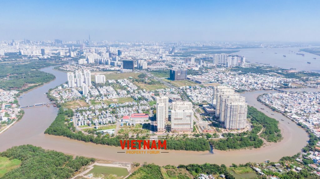 Bộ Tài chính đề xuất gia hạn thuế, tiền thuê đất, giảm phí hỗ trợ thiệt hại do Covid-19