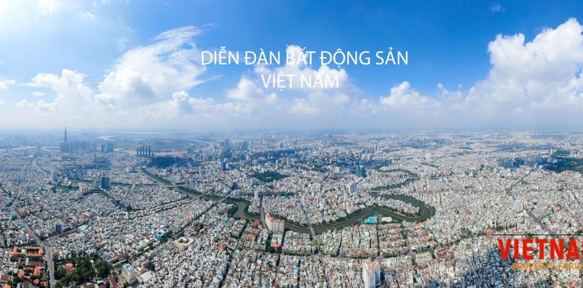 Phát triển đô thị TP.HCM: Vẫn khó di dời nhà ven kênh rạch