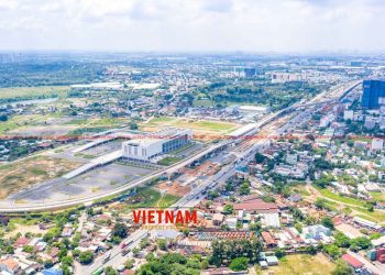 Ngắm toàn cảnh Bến xe miền Đông mới chính thức đi vào hoạt động từ 10/10/2020: Hoạt động y như một sân bay?