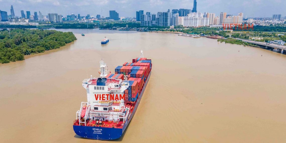 Đô thị cảng – công nghiệp: Thách thức lớn hơn cơ hội