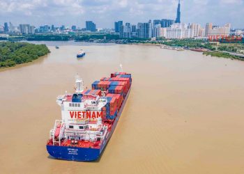 Đô thị cảng – công nghiệp: Thách thức lớn hơn cơ hội