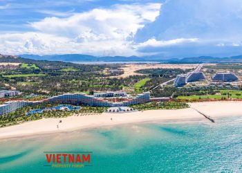 Tập đoàn FLC của tỷ phú Trịnh Văn Quyết đề xuất đầu tư những dự án nào ở Quảng Trị?