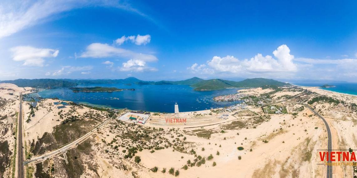 Vì sao Khánh Hòa từ chối dự án 2.000 tỷ đồng xây kho xăng dầu?