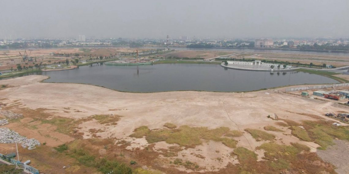 Doanh nghiệp kêu cứu vì sự phi lý trong quản lý đất đai – Bài 1: Vạn Phúc Group khốn đốn ở Vạn Phúc City