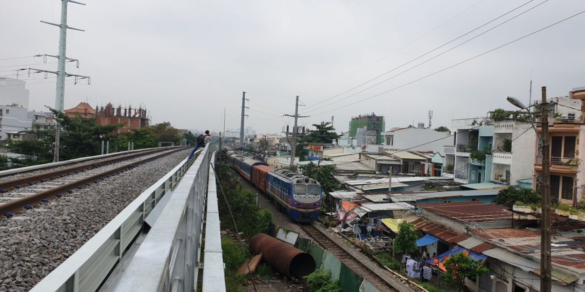 “Siêu dự án” Trung ương và lời “khẩn cầu” từ TP.HCM – Bài 1: “Treo” 20 năm, Dự án Ga Bình Triệu khiến ngàn hộ dân điêu đứng