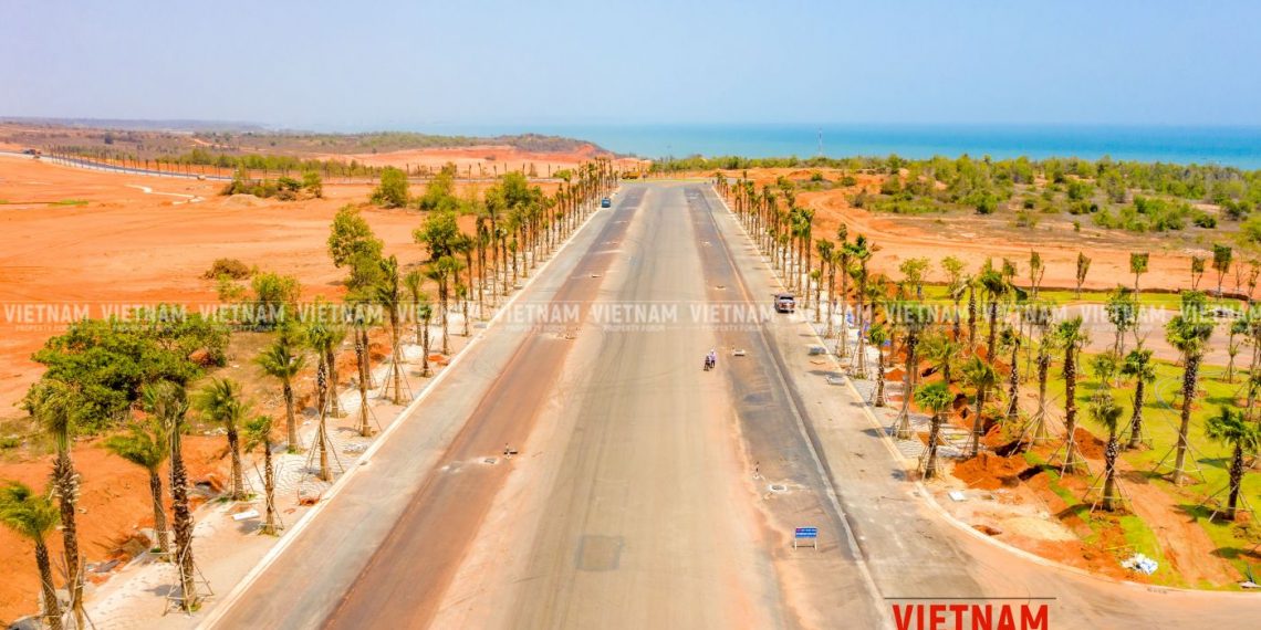 Cao tốc Phan Thiết – Dầu Giây đang thi công ra sao giữa mùa dịch?