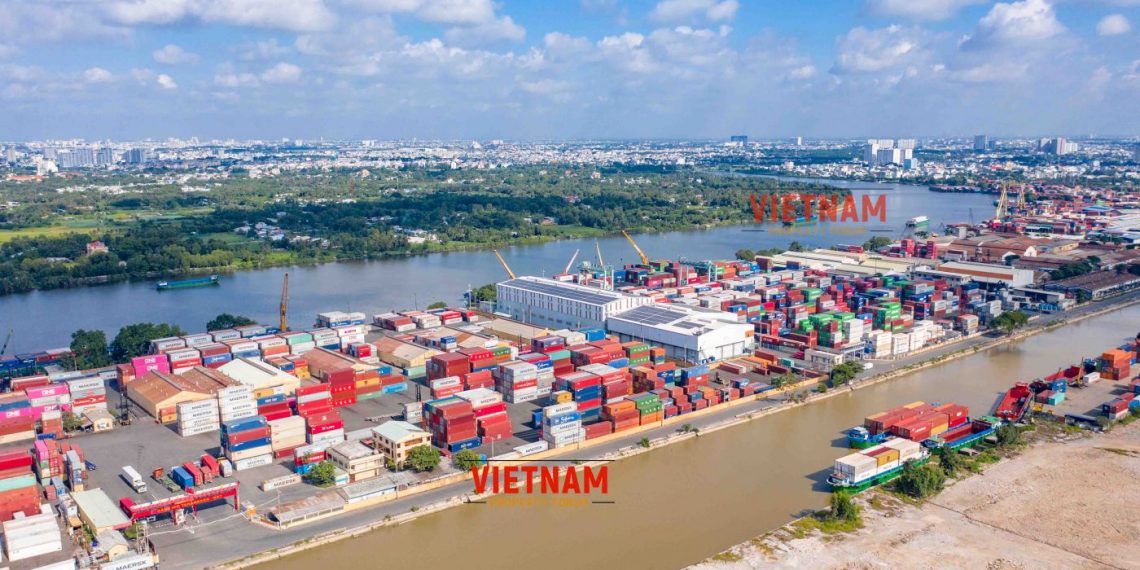 Sôi động thị trường M&A khu công nghiệp