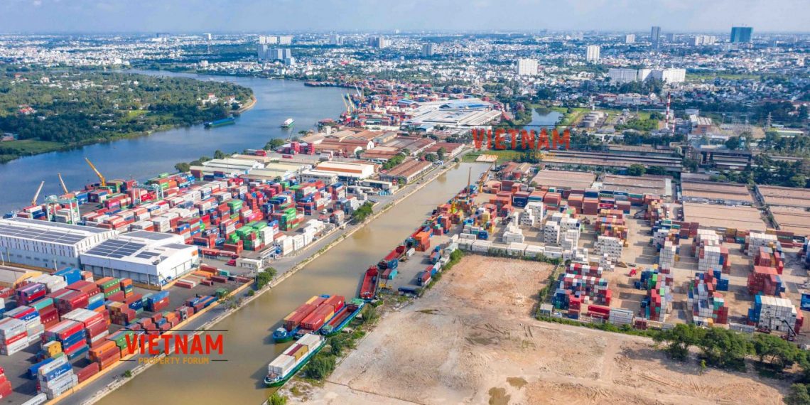 Sôi động thị trường M&A khu công nghiệp