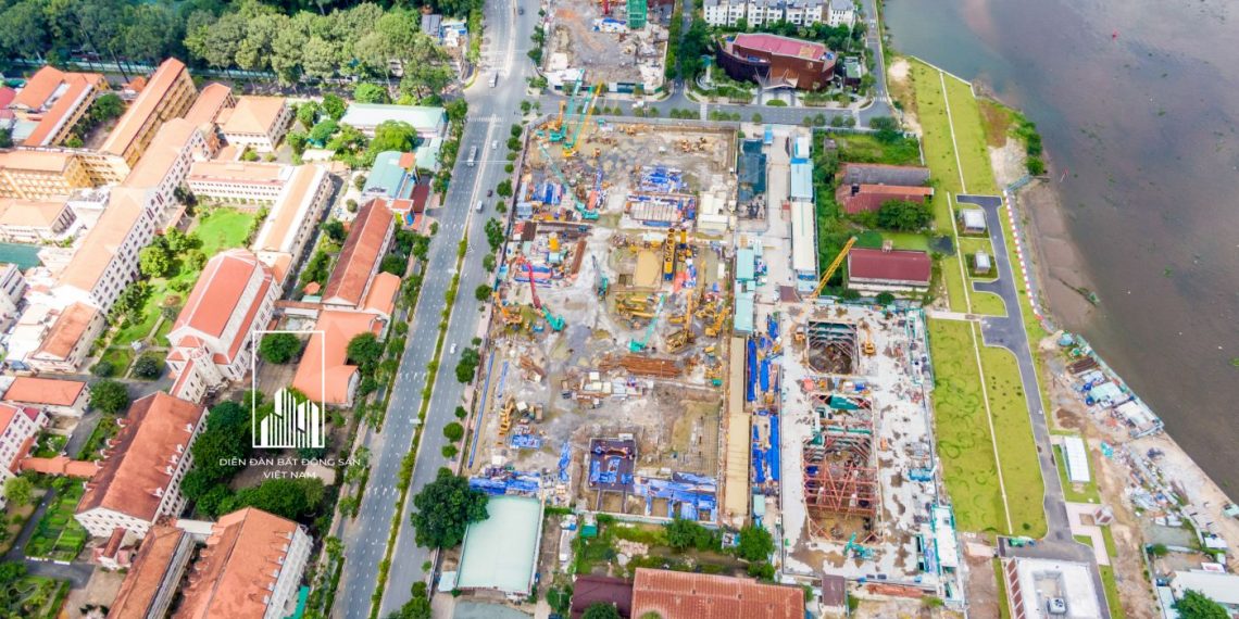 Dòng vốn ngoại chực chờ rót vào thị trường bất động sản Việt Nam