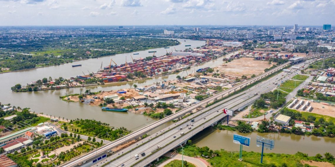 Cận cảnh 10 khu đô thị dọc tuyến metro số 1 của TP.HCM