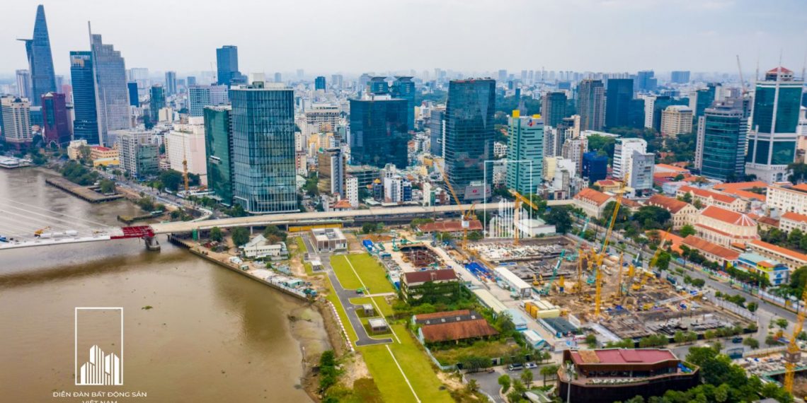 Một năm giá bất động sản tăng phi mã, ngược chiều nền kinh tế và bất chấp đại dịch