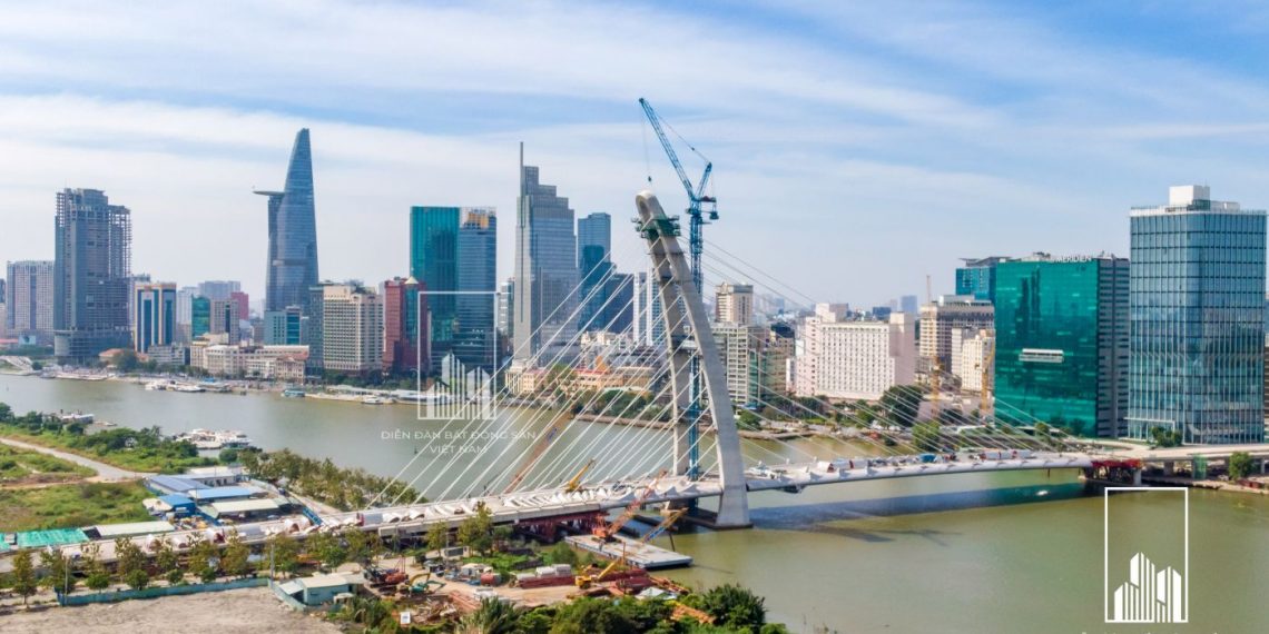 Những hình ảnh mới nhất trên công trường xây dựng Cầu Thủ Thiêm 2: Hứa hẹn hoàn thành toàn bộ kết cấu dầm trước tết Âm lịch 2021