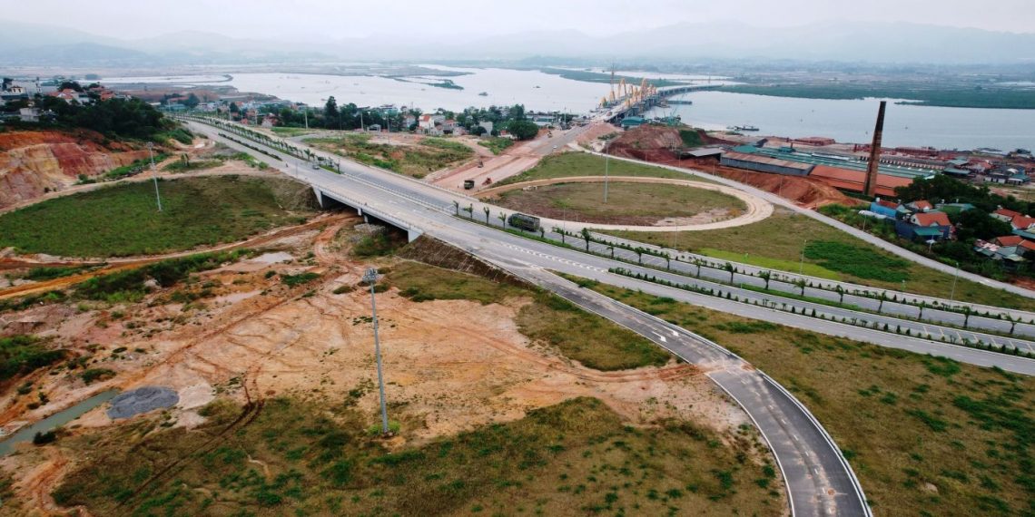 Quảng Ninh đầu tư hơn 2.100 tỷ đồng xây dựng cầu Cửa Lục 1