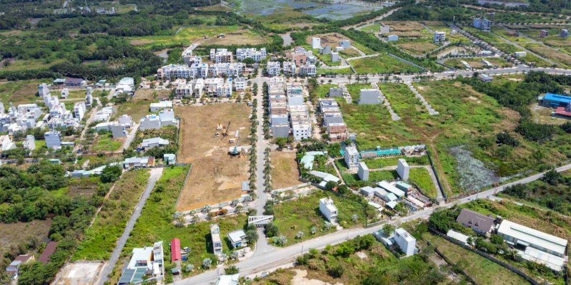 Điền Phúc Thành và Rio Land: Nhận cọc giữ chỗ của hàng trăm khách hàng khi dự án MT Eastmark City mới chỉ là bãi đất trống