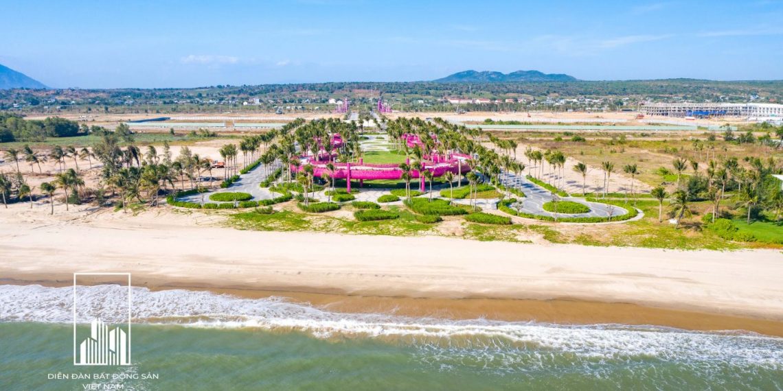 Cận cảnh Tổ hợp nghỉ dưỡng Thanh Long Bay ven biển Bình Thuận
