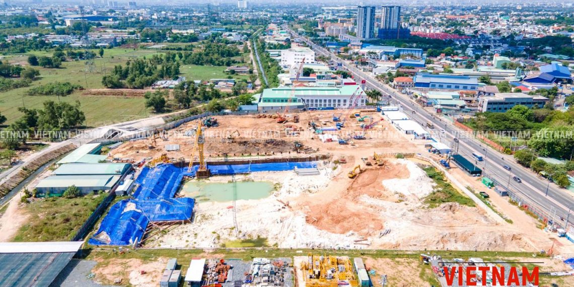 Huy động hơn 3.000 tỷ qua kênh trái phiếu, Phát Đạt (PDR): Dòng tiền âm, cứ hết lại vay