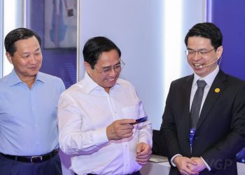 Hệ thống máy STM do KienlongBank và Unicloud hợp tác sản xuất gây ấn tượng mạnh tại sự kiện Chuyển đổi số ngành Ngân hàng 2022