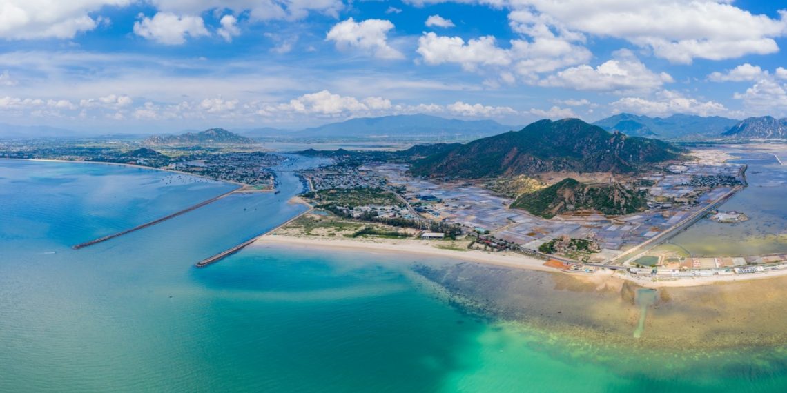 Quy hoạch Khu du lịch quốc gia Ninh Chữ rộng hơn 12.000ha trên đất liền và biển