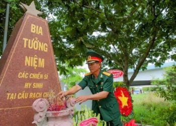 50 năm non sông liền một dải – Bài 1: Ngày về thống nhất