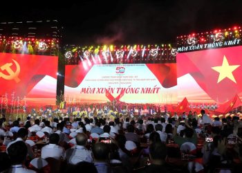 Tổng Bí thư Tô Lâm cùng lãnh đạo Đảng, Nhà nước dự Chương trình nghệ thuật đặc biệt “Mùa xuân thống nhất”