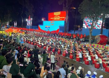 Mãn nhãn với màn trình diễn tổng hợp luyện diễu binh, diễu hành lần 2 tại TPHCM