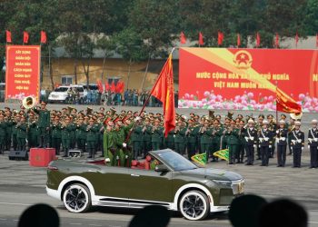 Mãn nhãn với hình ảnh tổng hợp luyện tham gia diễu binh, diễu hành ngày 30-4