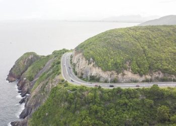 Nghiên cứu xây dựng hầm qua núi Cù Hin