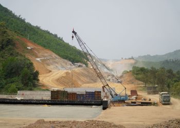 Khẩn trương hoàn thành 20 km đầu tuyến cao tốc Khánh Hòa – Buôn Ma Thuột