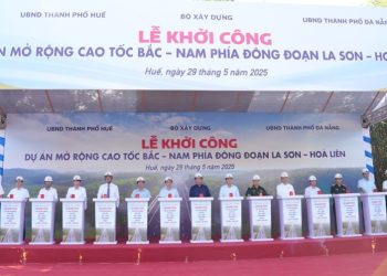 Khởi công mở rộng cao tốc đoạn La Sơn – Hòa Liên, từ 2 làn xe lên 4 làn xe