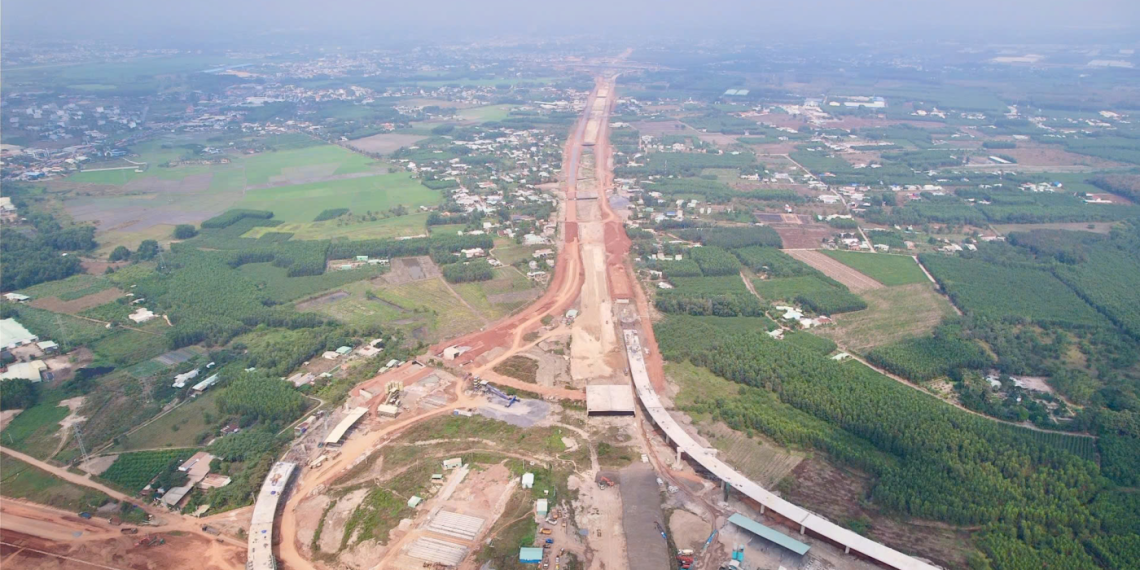 Cao tốc Biên Hòa-Vũng Tàu: Cần điều chỉnh tổng mức đầu tư và bổ sung nút giao chiến lược