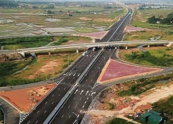 Hoàn thành đồng bộ 4 dự án cao tốc trong năm 2025