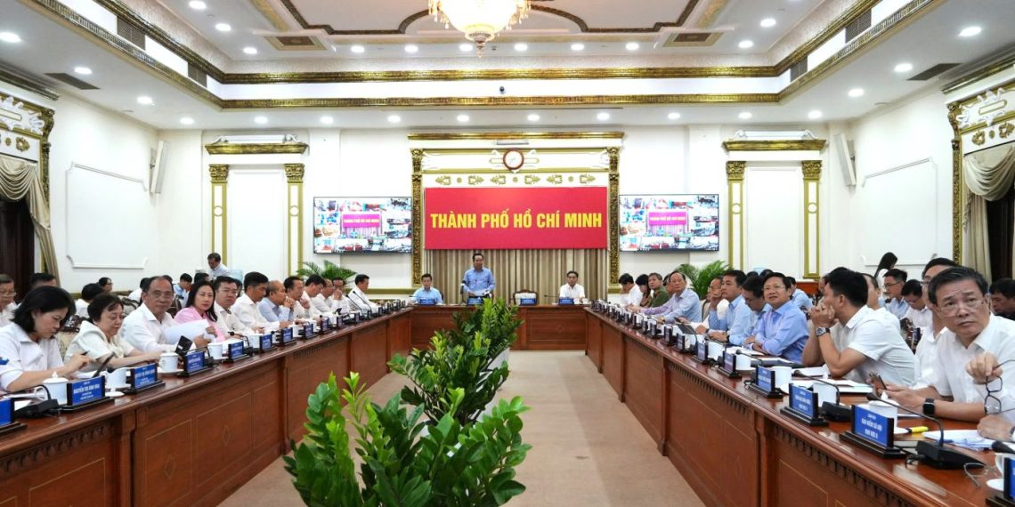 Kinh tế TP.Hồ Chí Minh tăng trưởng khá, có nhiều điểm sáng trong 6 tháng đầu năm 2025