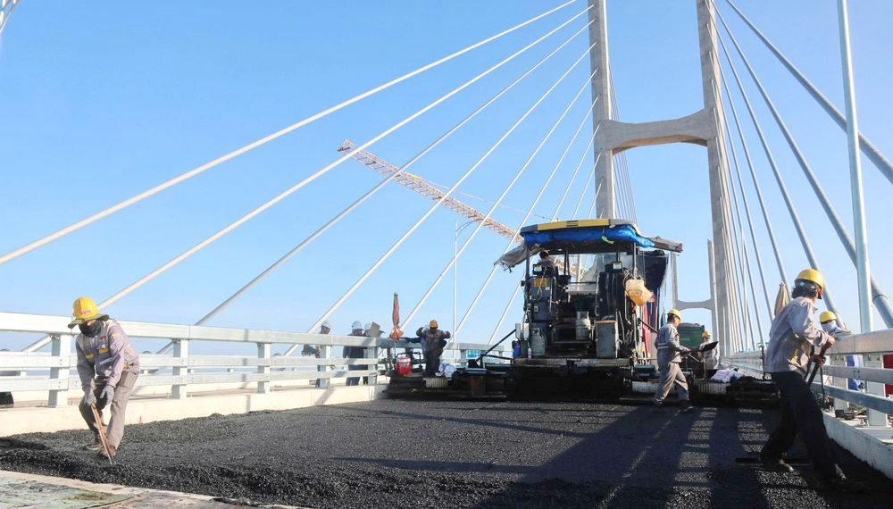 Phấn đấu hoàn thiện hệ thống giao thông trọng điểm